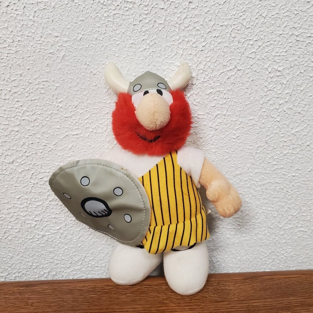 Plush 8" Hagar the Horrible Cartoon Character Stuffed Figure-King Features 2000